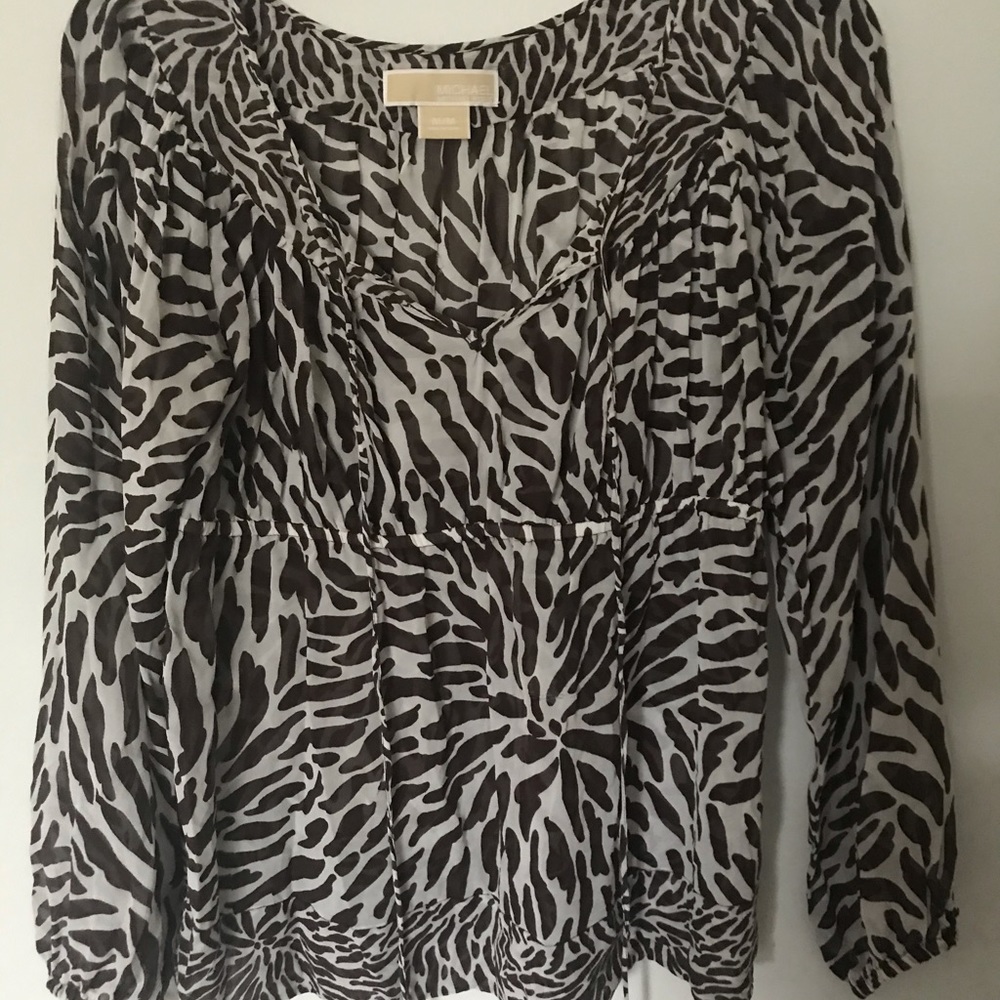 Michael kors baby doll top like new - Picture 2 of 4
